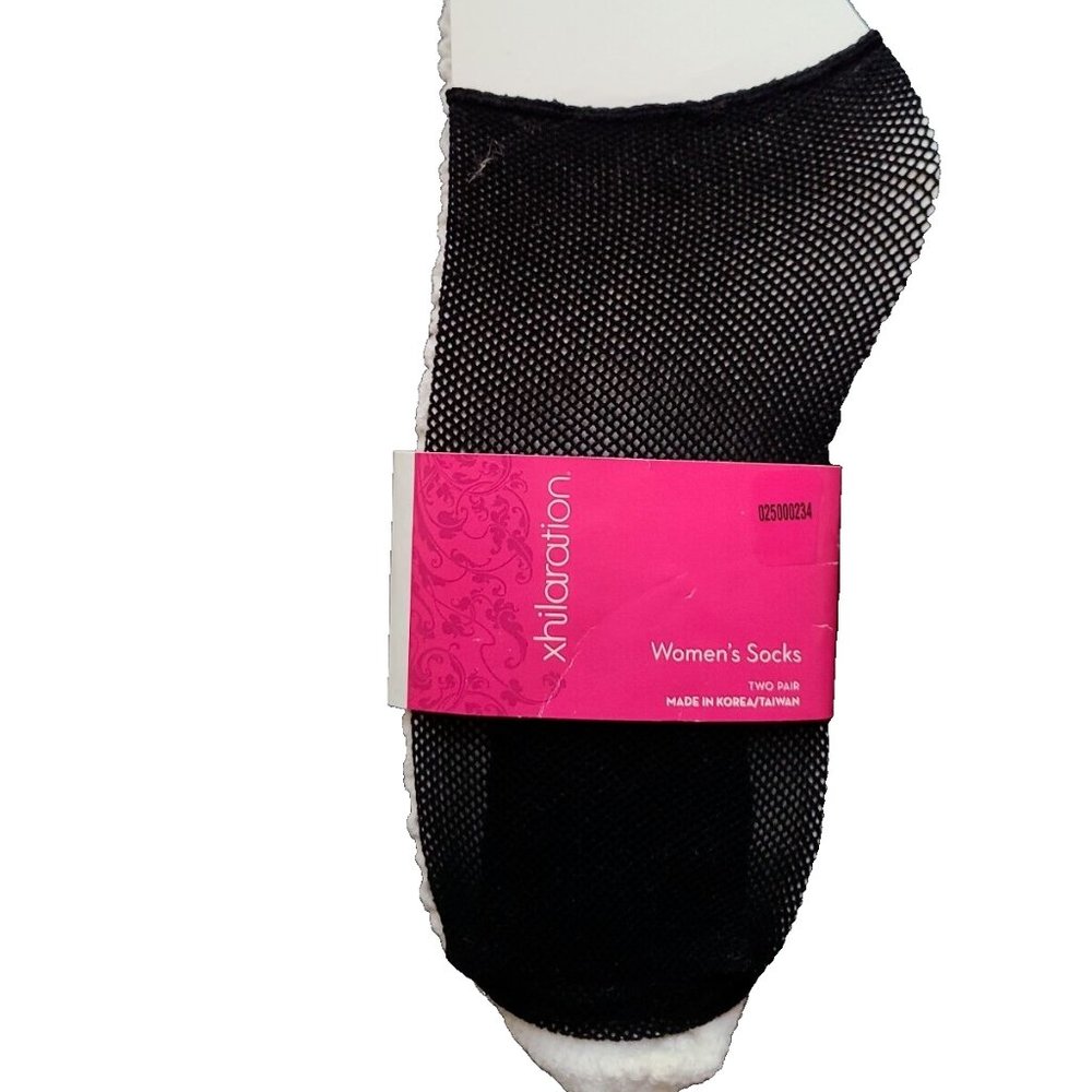 NWT Xhilaration 2 Pack Fishnet Socks Black Footie & White Ankle